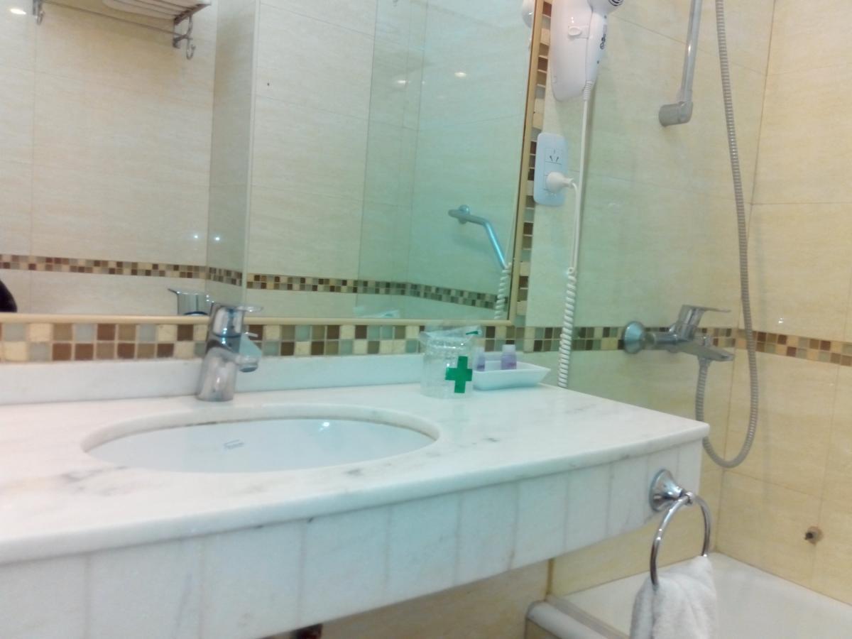 Manantiales Hotel De Turismo Монте-Касерос Экстерьер фото