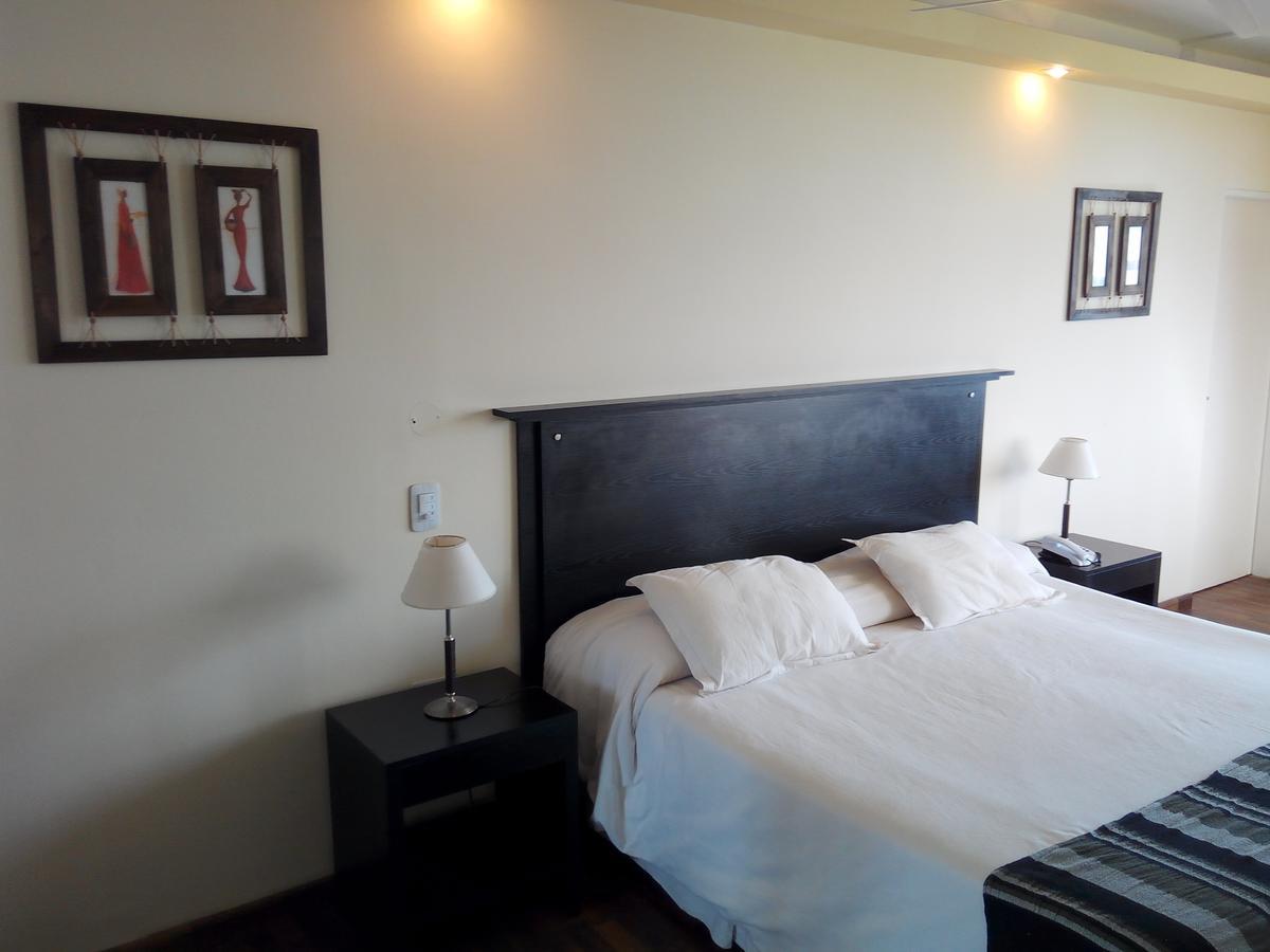 Manantiales Hotel De Turismo Монте-Касерос Экстерьер фото
